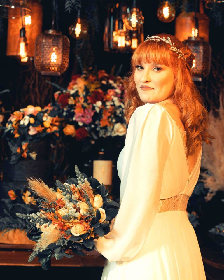 1. Comment créer une ambiance romantique avec un éclairage de mariage astucieux.