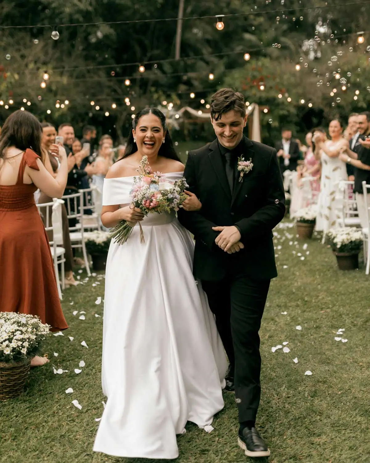 Salle de mariage : comment créer un espace convivial qui favorise les échanges entre invités le jour J