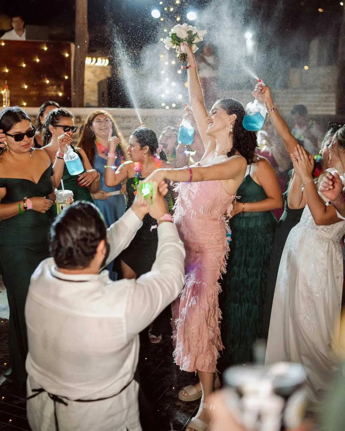 Lire la suite à propos de l’article 10 conseils pour aménager une salle de réception de mariage chaleureuse et accueillante dans un domaine d&rsquo;exception