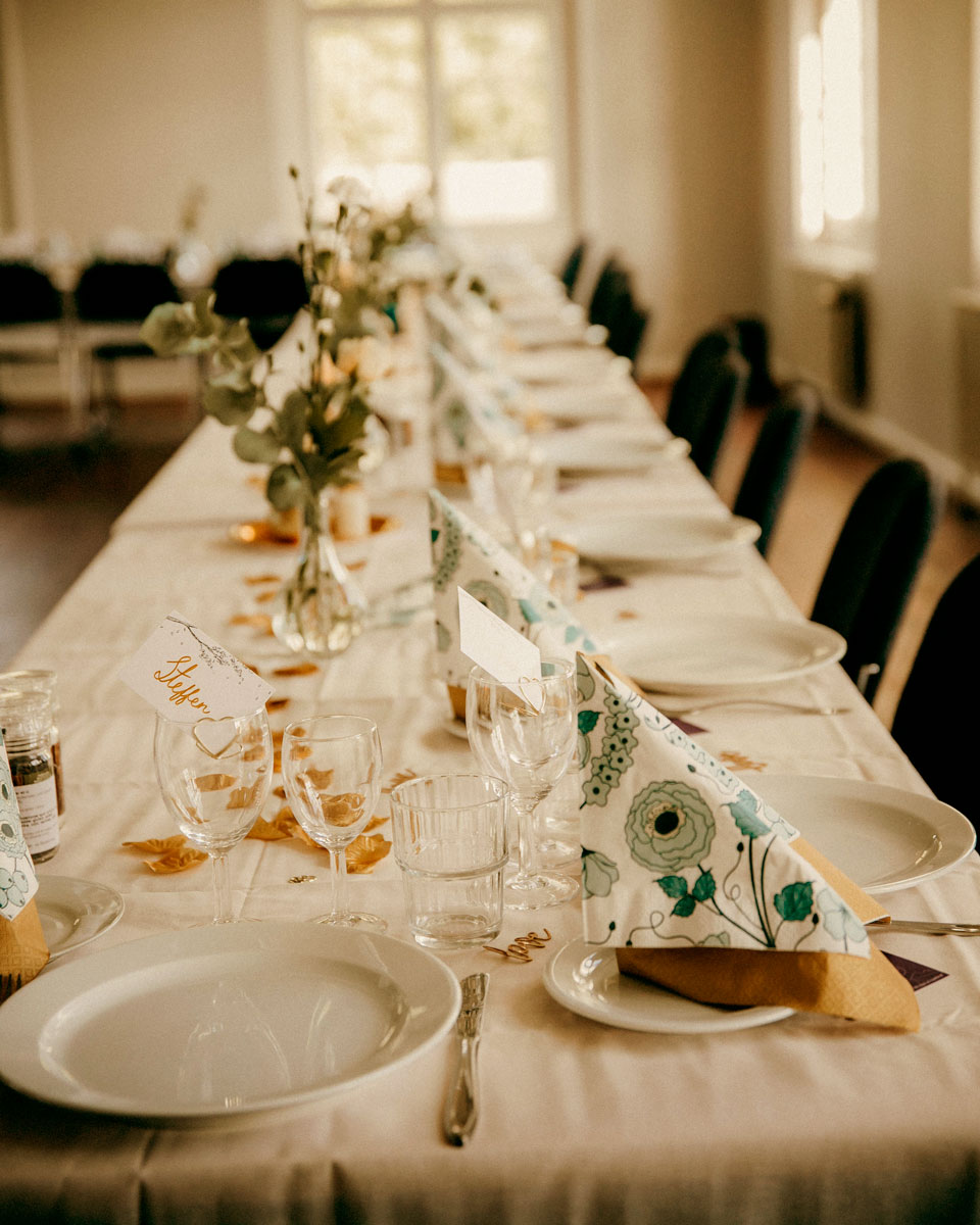 Comment choisir la salle de mariage selon votre plan de table